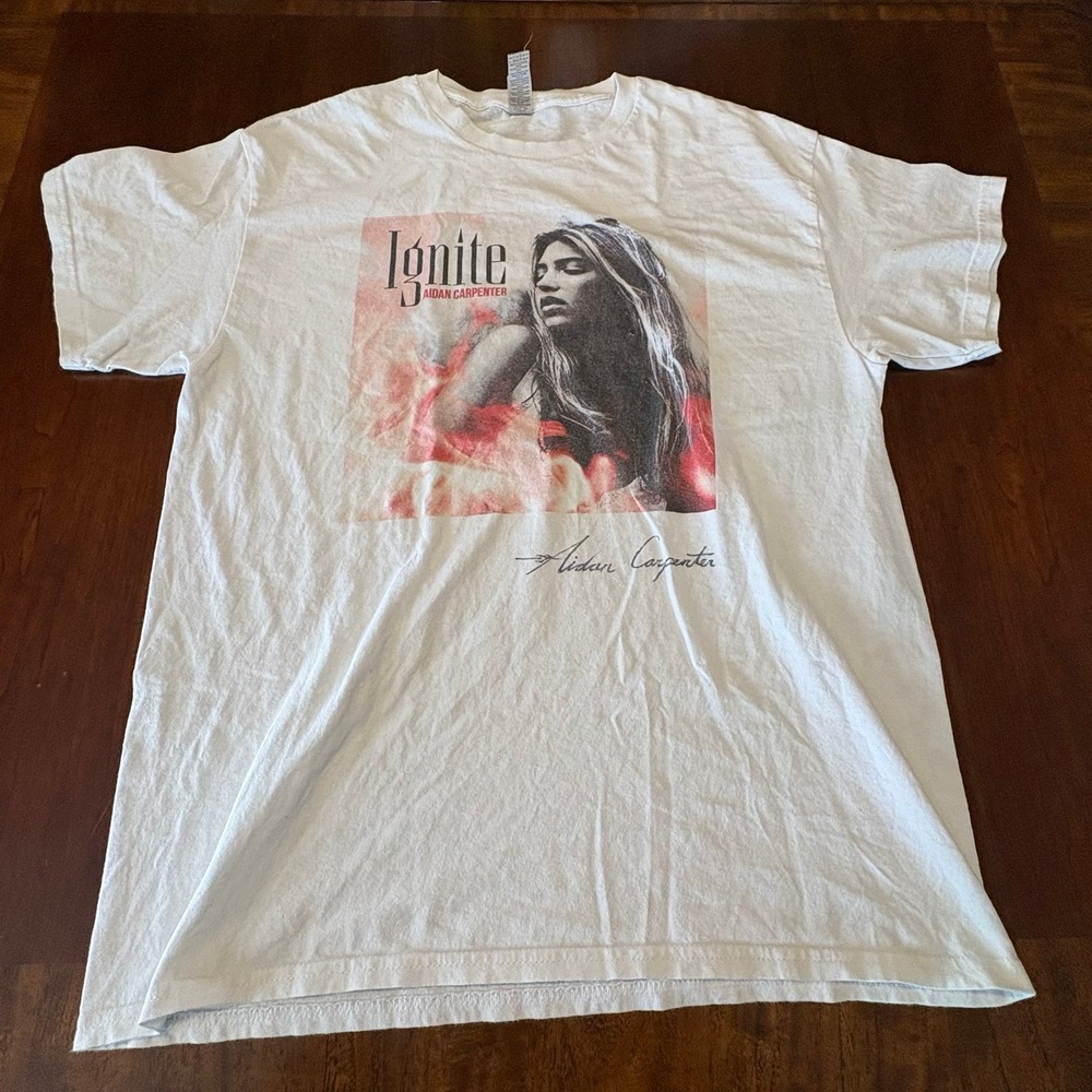 Jordan Carpenter "Ignite" Single Music Merch T-Shirt Gildan Heavy Cotton White L